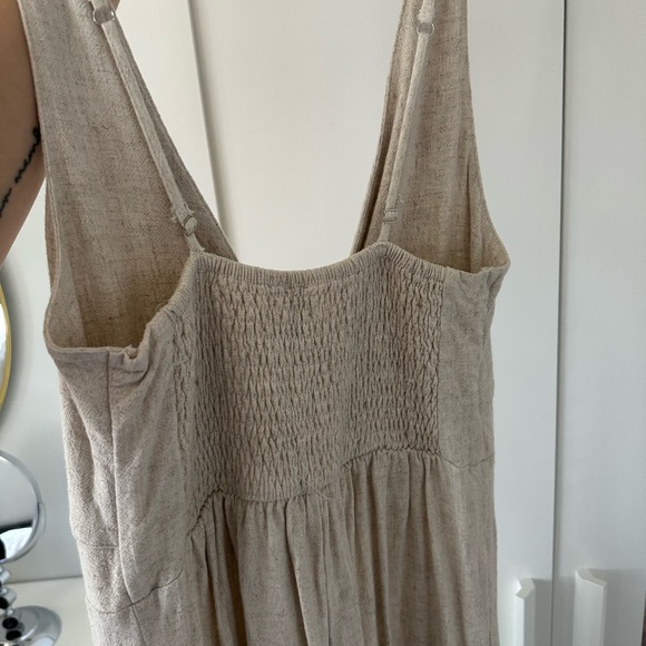 Cream Linen Style Romper/Jumpsuit - Picture 4 of 6